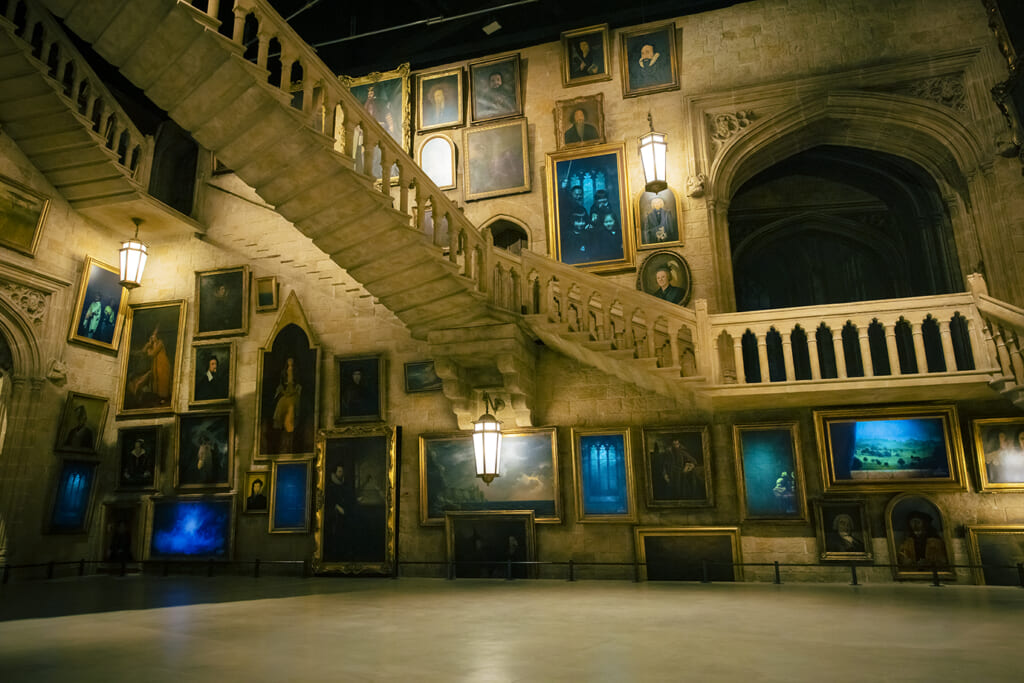 ‘Wizarding World’ and all related names, characters and indicia are trademarks of and © Warner Bros. Entertainment Inc. – Wizarding World publishing rights © J.K. Rowling.