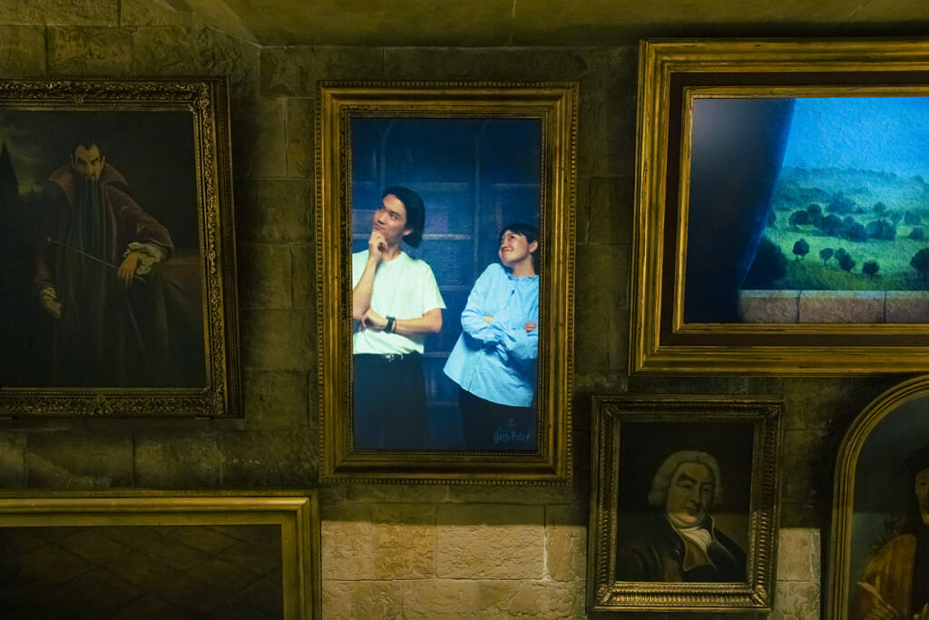 ‘Wizarding World’ and all related names, characters and indicia are trademarks of and © Warner Bros. Entertainment Inc. – Wizarding World publishing rights © J.K. Rowling.